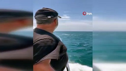 DENİZ YATAĞINDA UYUYAKALAN VATANDAŞI KURTARMA ANLARI