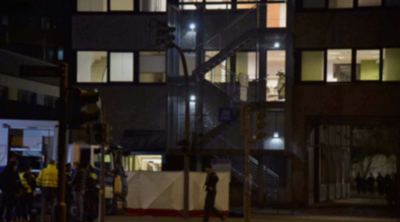 Köln: schreie aus wohnung lösen einsatz von spezialeinheit aus