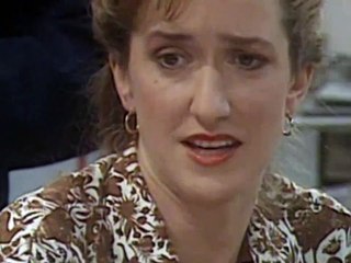 Drop the Dead Donkey  S1E10 - The Big Day