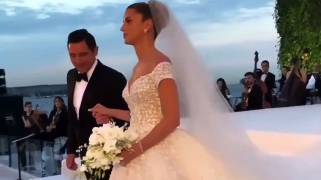 Nazlı Sabancı eşi Hacı Sabancı'nın doğum gününü kutladı, herkes pastaya takıldı