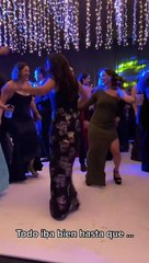 "La desheredo": Abuelito se enoja luego de ver a su nieta intentar perrear hasta el suelo