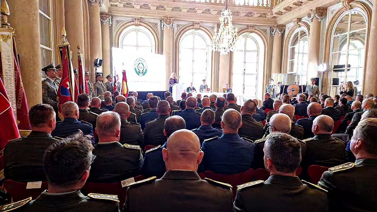 ZÁZNAM: Prezidentka verí, že aj pre ďalšiu vládu budú dve percentá HDP na obranu minimom