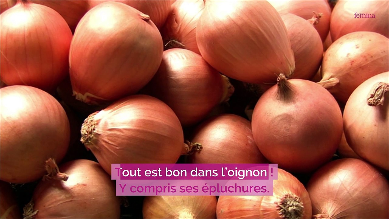 Voici pourquoi vous ne devriez plus jamais jeter vos épluchures d’ail et d’oignon