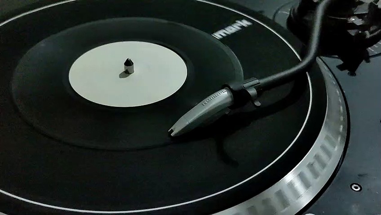 The Nuclears - Uranus Call