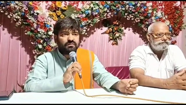 हिंदू संगठन का एलान-सड़क पर हुई ईद की नमाज तो उसी जगह पढ़ेगे सुंदरकांड और हनुमान चालीसा