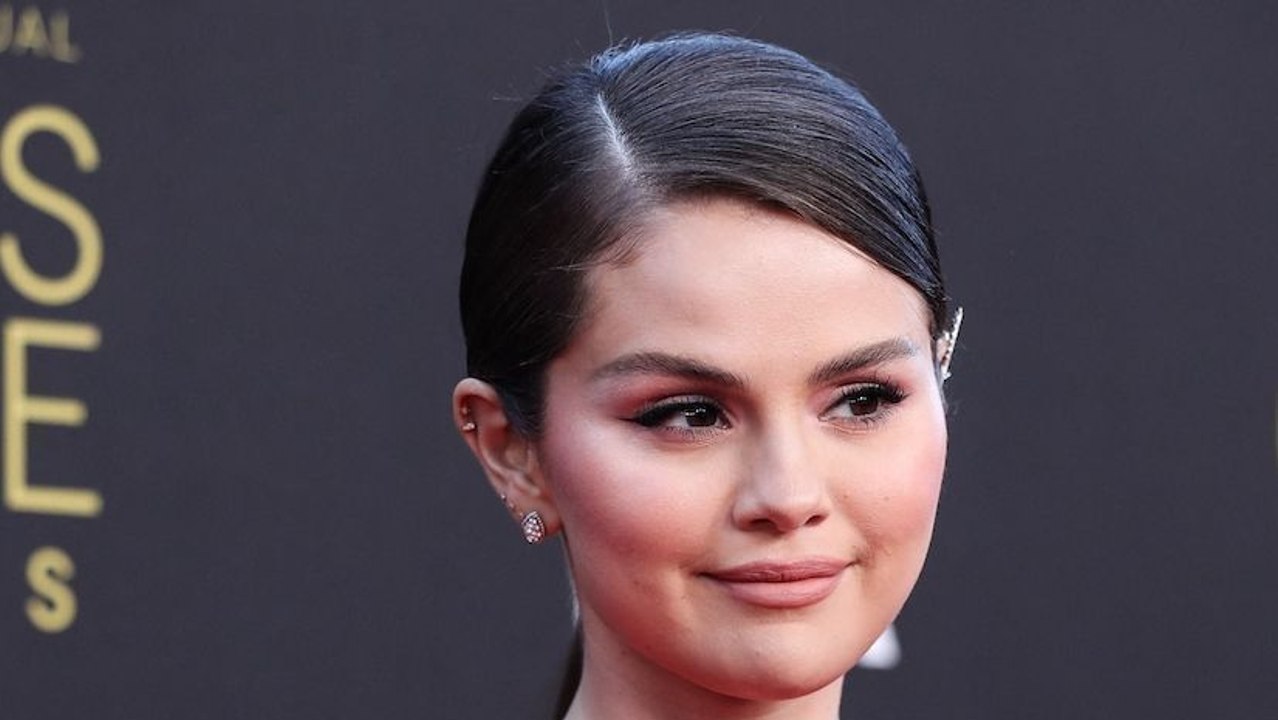 Selena Gomez en couple avec Zayn Malik ? La chanteuse met fin aux rumeurs