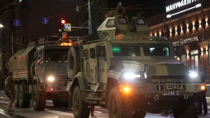 Wagner-Söldner übergeben angeblich schweres Militärgerät an russische Armee 🇷🇺