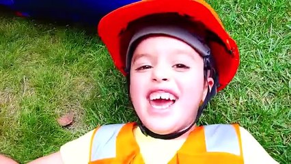 Baby Chris and his travels all over the world with family | Compilation video