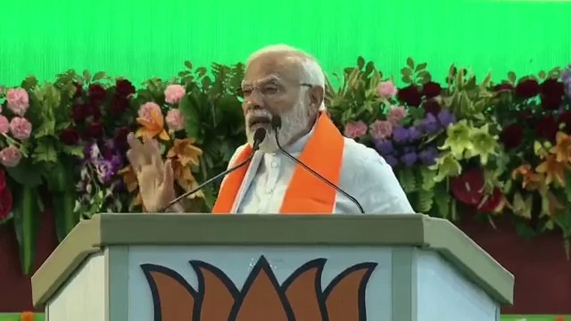 বাংলায় যা দুর্নীতি হয়েছে, মানুষ তা কোনওদিনও ভুলতে পারবে না: নরেন্দ্র মোদী | Oneindia Bengali