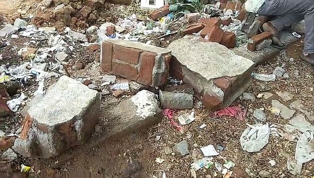 जिला अस्पताल में आने के लिए कई द्वार खुलने से असामाजिक तत्वों का फिर हुआ आना जाना