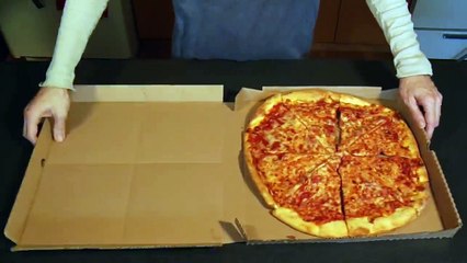 El increíble truco para aprovechar las cajas de cartón de las pizzas / Youtube