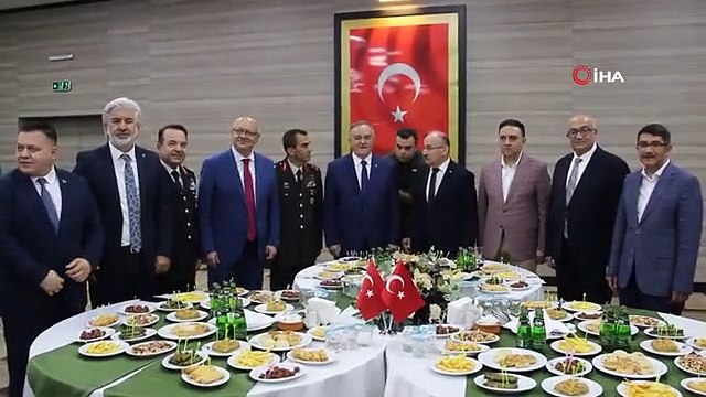 Manisa'da Resmi Bayramlaşma Töreni Düzenlendi