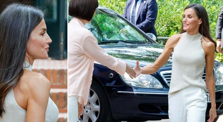 La Reina Letizia impresiona con un look con el que presume de brazos