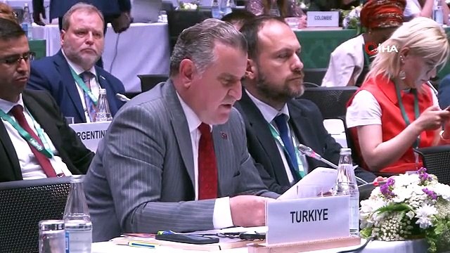 Bakan Osman Aşkın Bak, Bakü'de