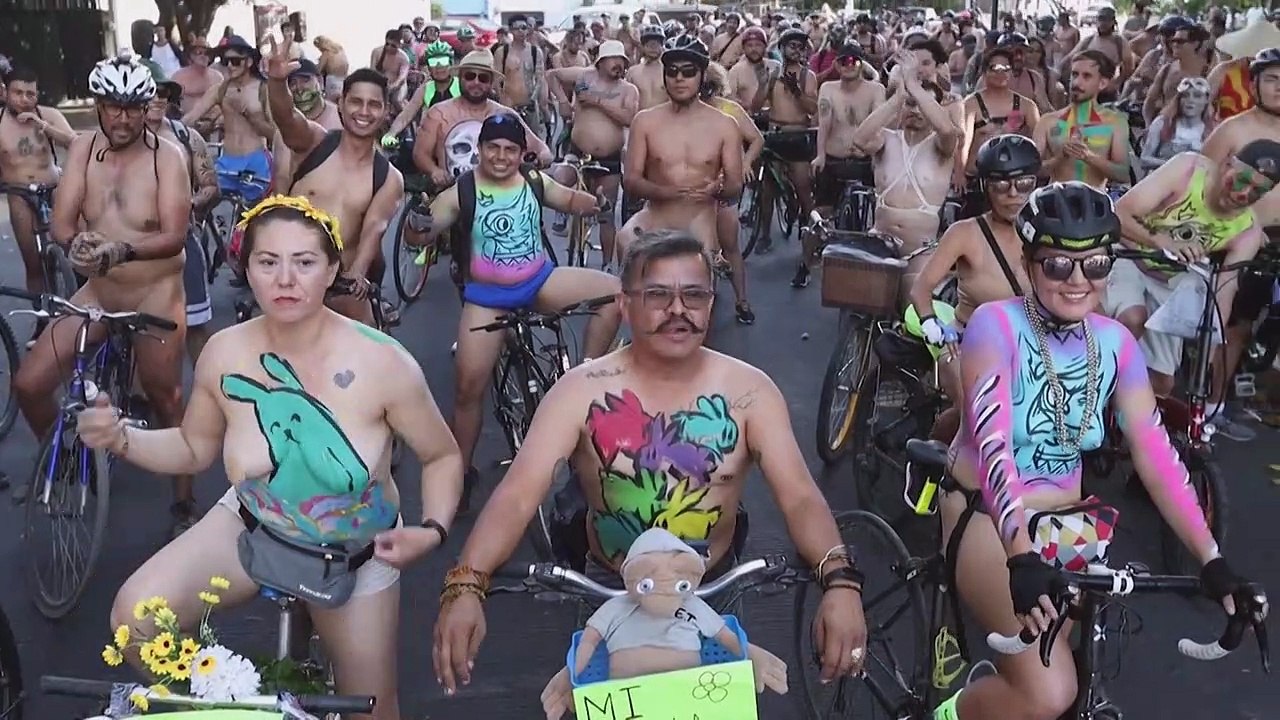 Naked cyclists pedal through Mexico's streets
