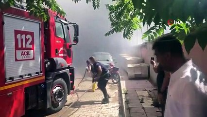 La voiture qui conduisait a pris feu