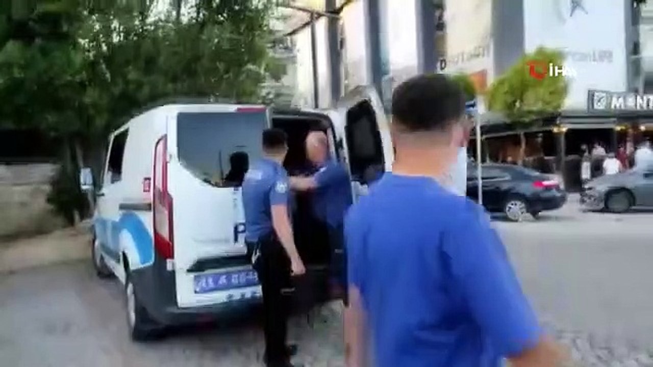 La personne impliquée dans la bagarre à l'arrêt de tram a attaqué l'agent de sécurité