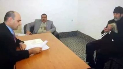 Irak'ın devrik lideri Saddam Hüseyin'in idam edilmeden birkaç dakika önceki fotoğrafı ortaya çıktı