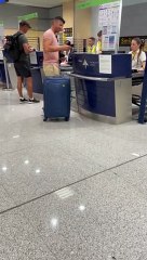 Man Tosses Luggage When His Suitcase Weighs Too Much