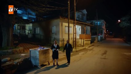 260-Huerfanas (Kirgin Cicekler), en español