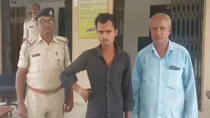दरभंगा: पुलिस को मिली बड़ी सफलता, अंतर जिला शराब माफिया को किया गिरफ्तार, देखिए
