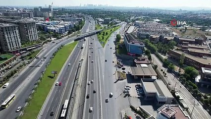Les routes sont restées vides le premier jour de l'Aïd-al-Adha