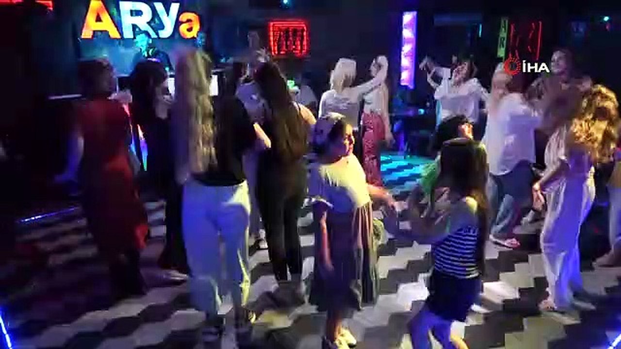 İranlılar Kurban Bayramı'nı Van'da geçiriyor