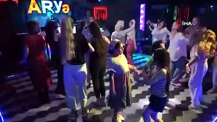 Les Iraniens passent l'Aïd al-Adha à Van