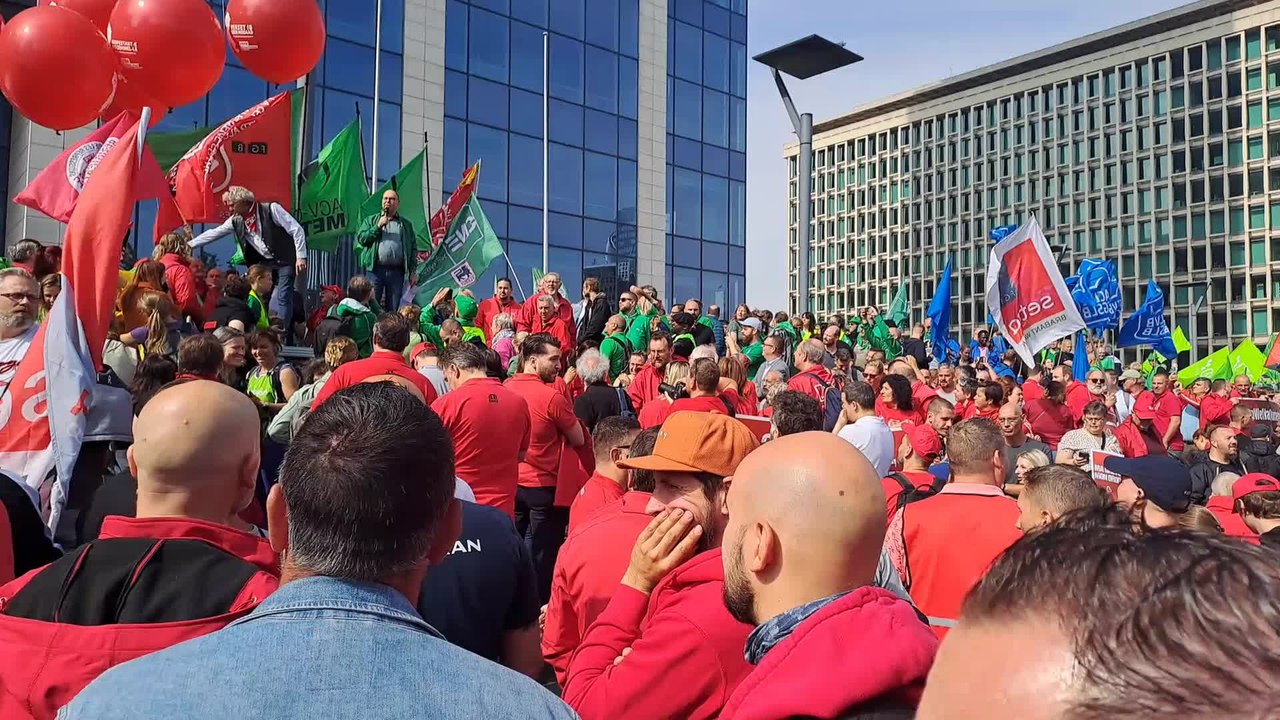 Manifestation contre l'interdiction de manifester