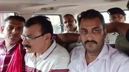 बड़ी खबर: विजिलेंस के हत्थे चढ़े रिश्वतखोर दारोगा बाबू, पटना निगरानी टीम ने लिया हिरासत में