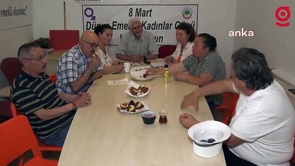 Tüm Emeklilerin Sendikası üyesi emekliler, çay ve simit ile bayramlaştılar