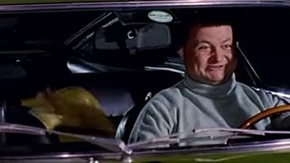 Pippo Franco L'autostop - migliori scene comiche divertenti Film cult Giovannona Coscialunga disonorata con onore 1973 Edwige Fenech