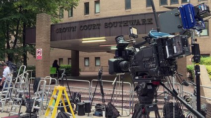 Kevin Spacey comparece ante la justicia británica para ser juzgado por agresiones sexuales