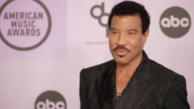 Lionel Richie Bringing First-Of-Its-Kind Hello Park To Tuskegee, Alabama