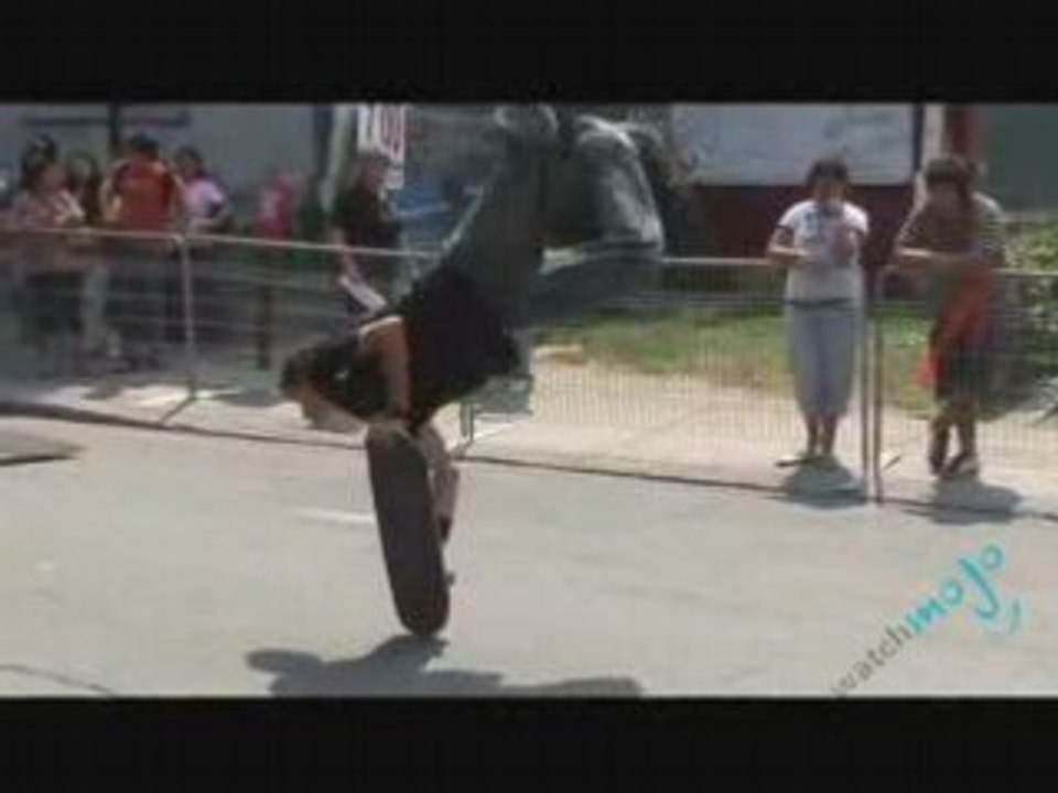 BMX vs. Skateboarder - Street Tricks