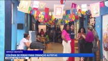 Colônia de férias gratuita para crianças autistas