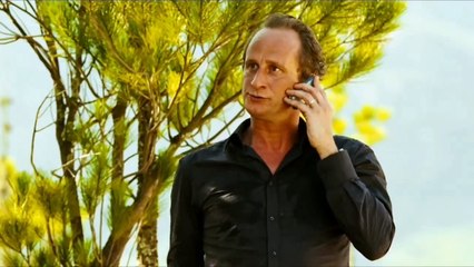 A Man who Suddenly finds Himself in Another World _ Movies With Max Hindi