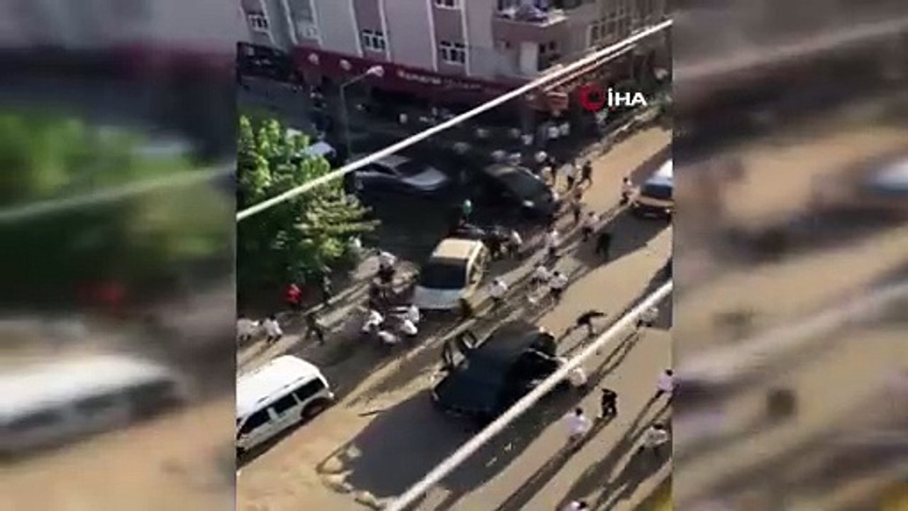 Cizre’de bayram günü taşlı, sopalı kavga: 3 yaralı