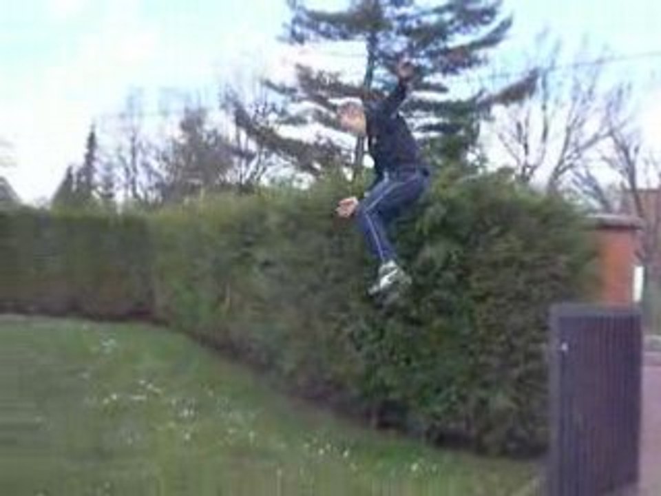 SAUT DE FOND DE LULU