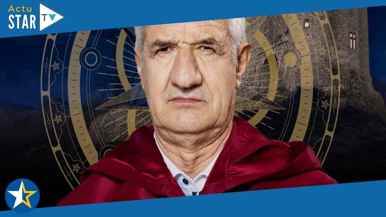 "Je me suis bougé une vertèbre" : Jean Lassalle blessé sur le tournage de la saison 2 des Traîtres b