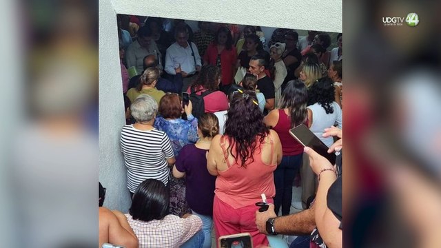 Realizaron paro de actividades trabajadores de oficinas centrales de la Secretaría de Educación