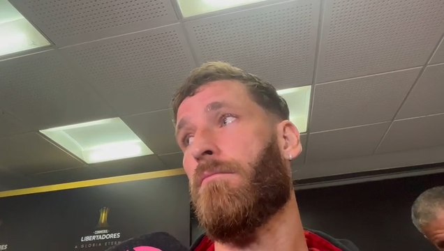 Zagueiro do Flamengo, Léo Pereira evita dar 'desculpa' sobre gramado do Maracanã