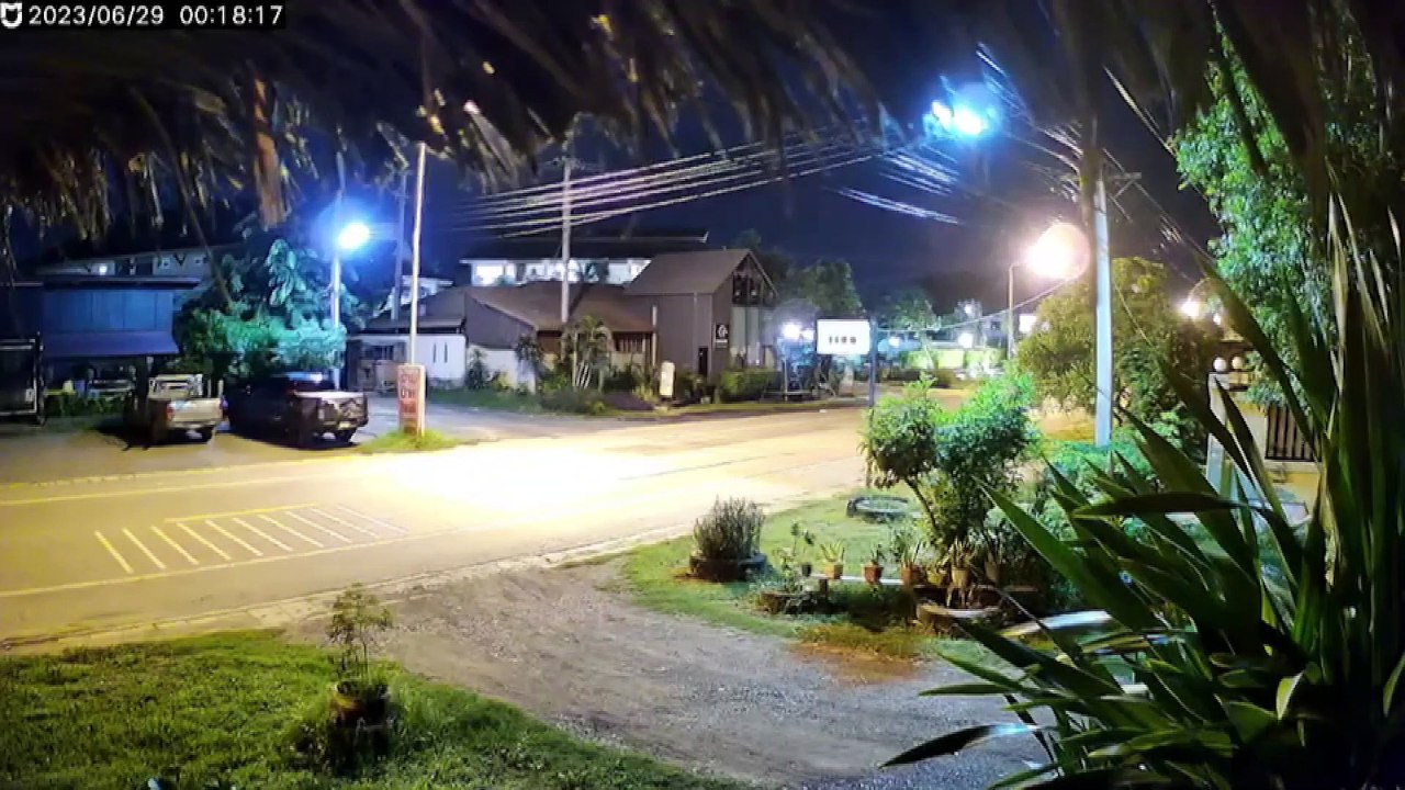 'แผ่นดินไหว' พิษณุโลก สร้างรอยร้าวโบราณสถานที่...