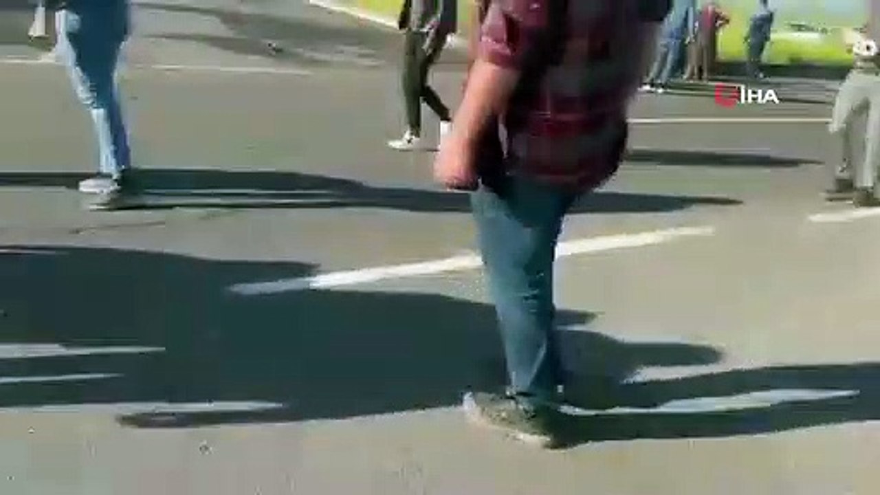Deux voitures sont entrées en collision à Kars： 3 blessés