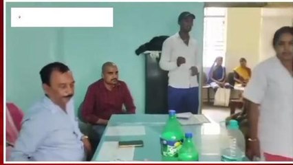 गया: टीबी मरीजों के बीच बांटा गया फूड पैकेट, मुखिया समेत जन प्रतिनिधि मौके पर मौजूद