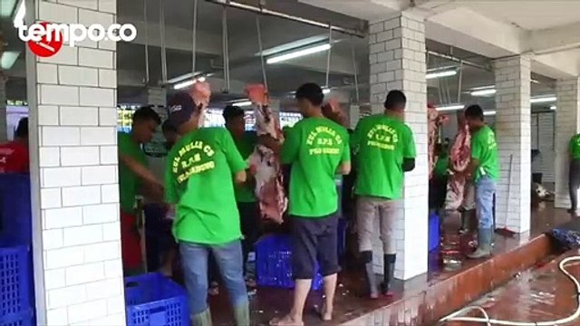 Masjid Istiqlal Salurkan Daging Kurban Lewat Perwakilan Lembaga