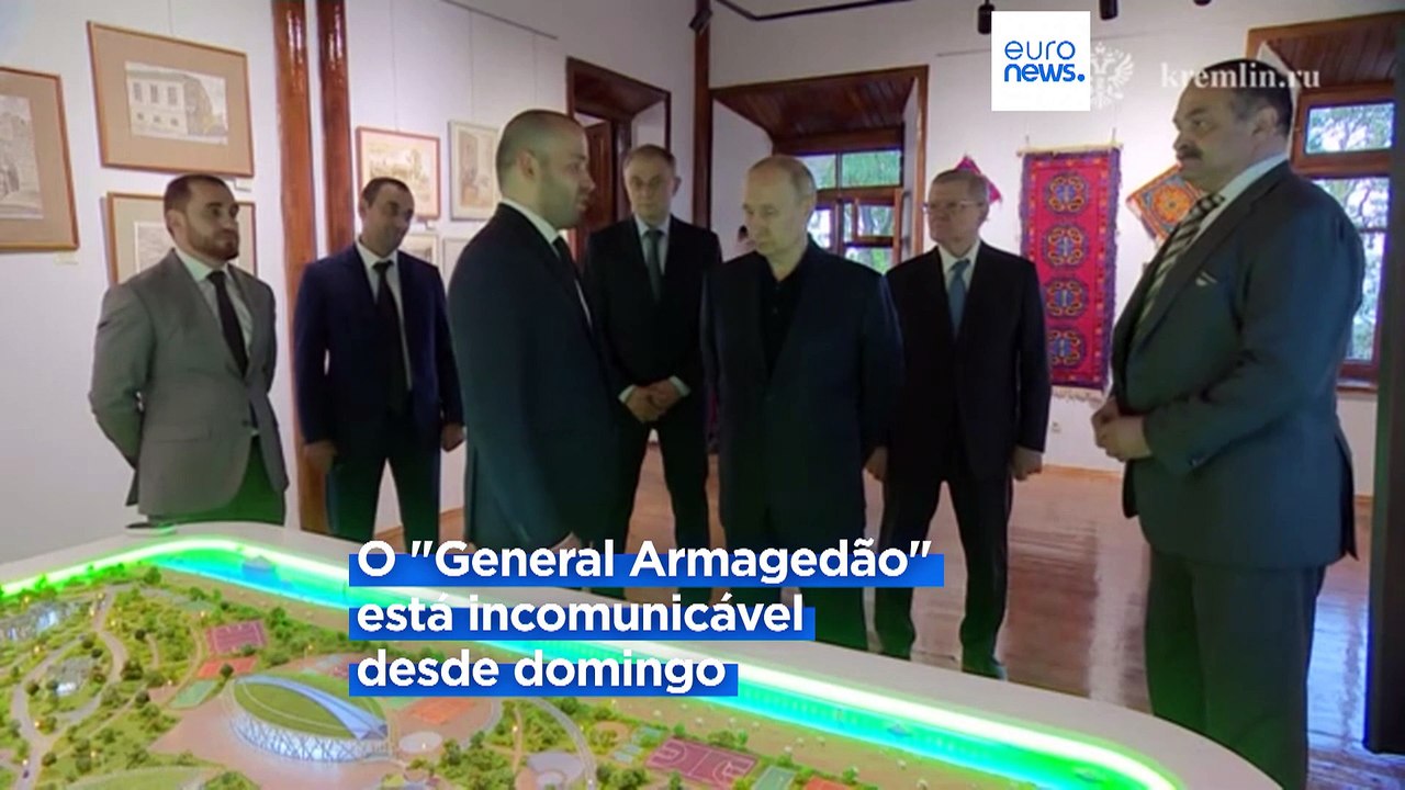 Putin começa "limpeza" das Forças Armadas