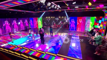 ¡La bióloga que se animó al jazz! Elizabeth Karayekov y su Big Band tocaron en  Los 8 escalones