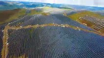 Dünyanın En Büyük Güneş Enerjisi Santralinin Drone ile Çekilmiş Görüntüleri