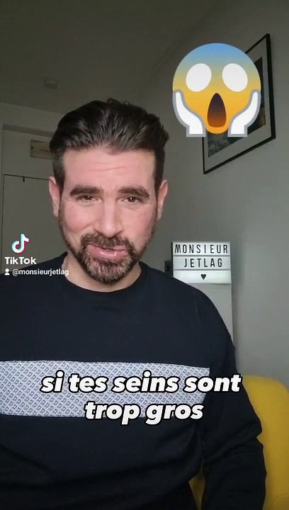 Quoi ?  Tu peux te faire virer si tes seins sont trop gros ?? Je te dis dans quel pays ça se passe !